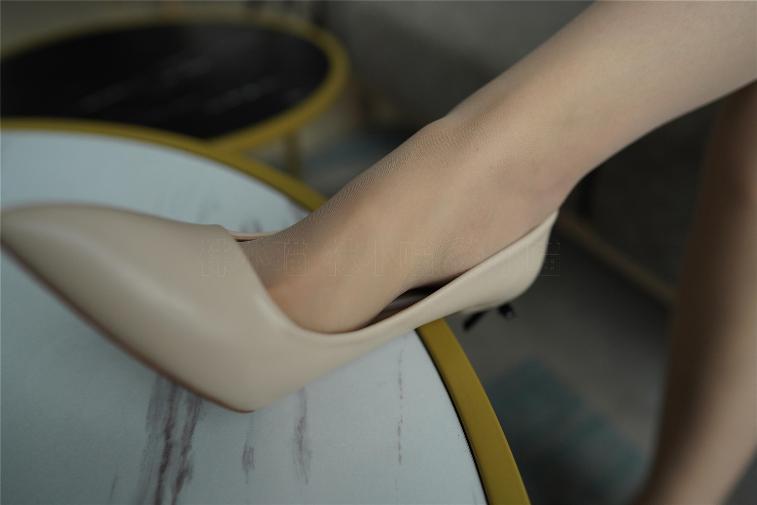 KittyWawa袜小喵  KT170《楼梯私密事》